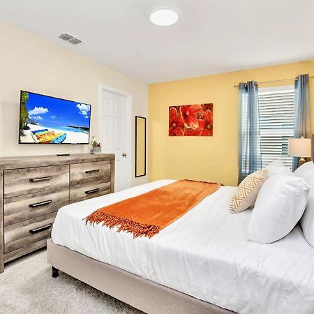 Stunning Rare Lake Front 7Br Holiday Home - Sleeps 14 - Pool, Hot Tub, & Games! Orlando Exterior foto