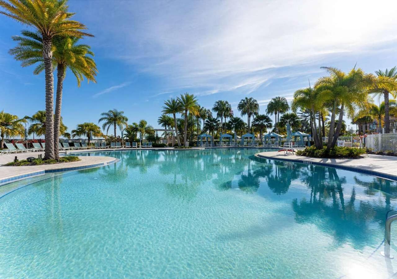 Stunning Rare Lake Front 7Br Holiday Home - Sleeps 14 - Pool, Hot Tub, & Games! Orlando Exterior foto